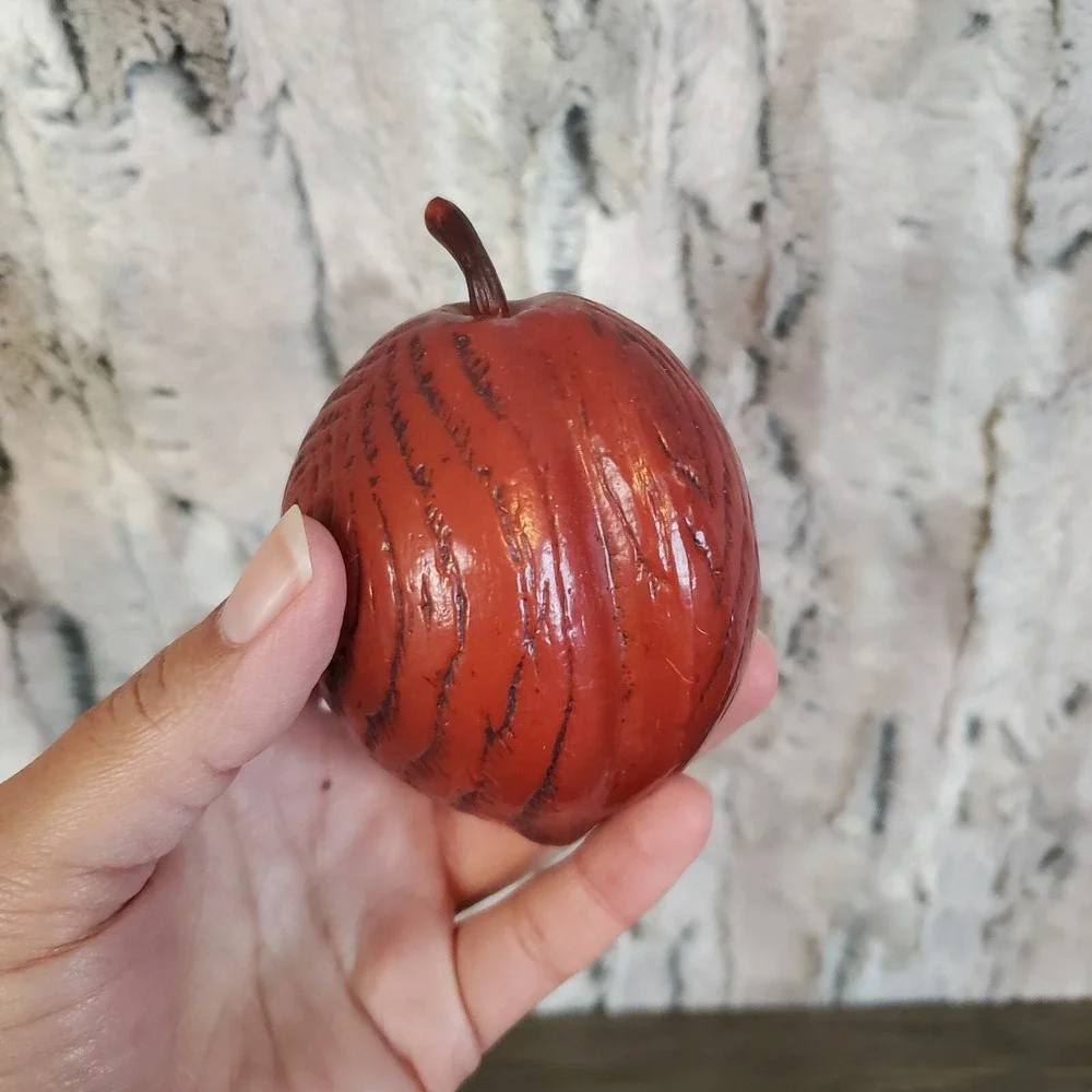 Faux Woodgrain Fruit Fake Apples, Pears, Peaches,  Bananas‎ - Lot Of 8 MCM
